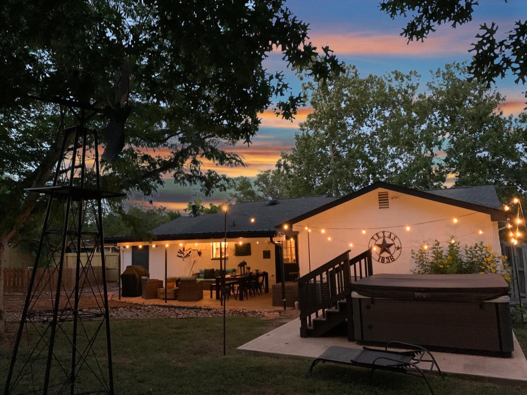 Villa Bayer Guest Haus-Hot Tub And Fire Pit Fredericksburg Exterior foto